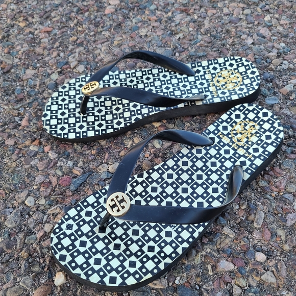 Tory Burch Shoes - Tory Burch Logo Black Flip Flops 9